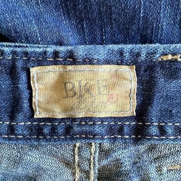 BKE Wendi Stretch Bootcut Jeans Mid Rise Med Blue Wash Denim Women Size 28 - Picture 7 of 8